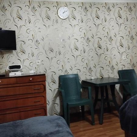 Baazovi 17 Apartment تبليسي المظهر الخارجي الصورة